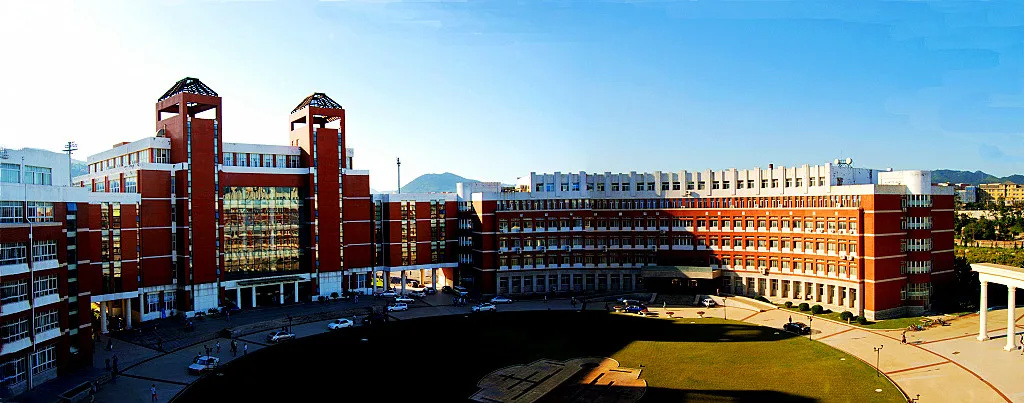 Dalian Maritime University campus