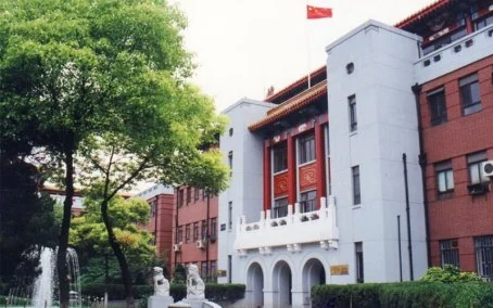 Shanghai Medical College — campus